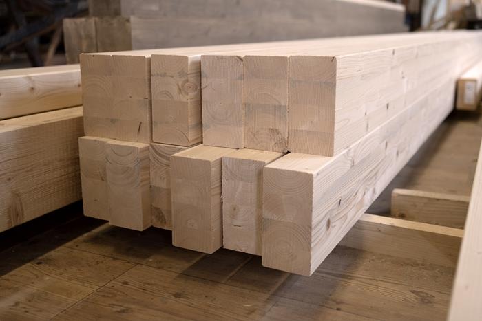 drewno konstrukcyjne klejone pomorskie