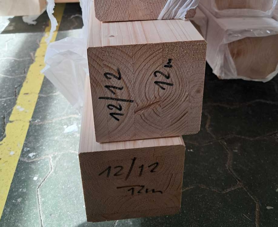 słup drewniany 12x12