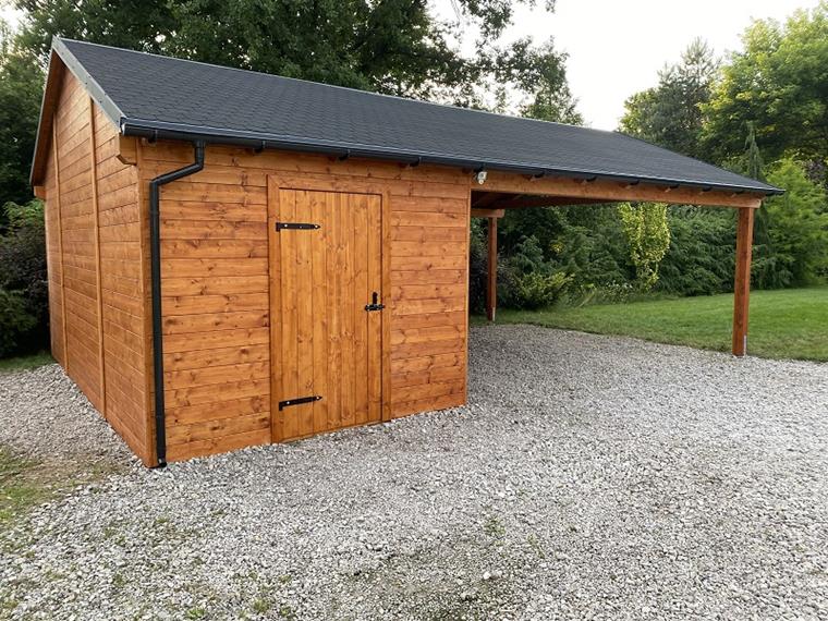 wiata-samochodowa-z-pomieszczeniem-gospodarczym carport z pomieszczeniem gospodarczym