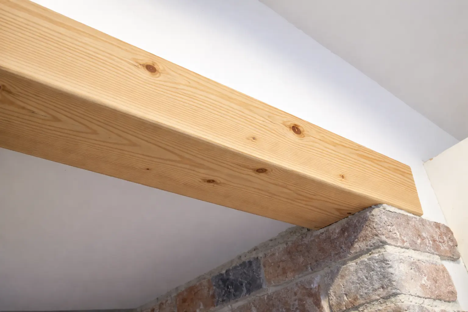 belki-nadprozowe nadproże drewniane