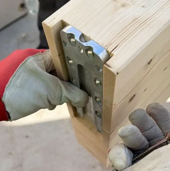 hurtownia drewna - cięcie drewna na CNC